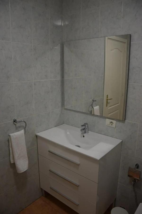 Bonito Y Tranquilo Apartamento En Los Abrigos Bagian luar foto
